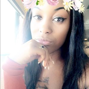 Meet your Posher, Charnae